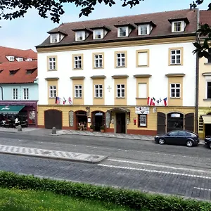 U Krize 3* Prague