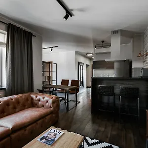 Too-good 4* Krakow